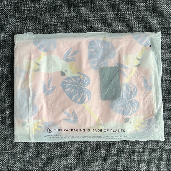 NIB Aloha Collection Cockatoo Lounge Day Tripper- Morning Song - Picture 7 of 10